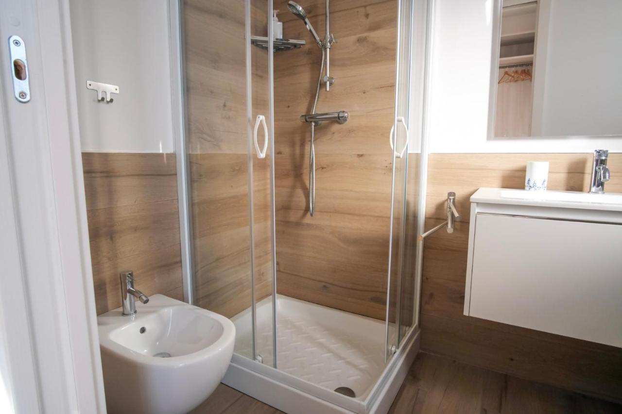 Rossani Suites&Aparts Bari Kültér fotó
